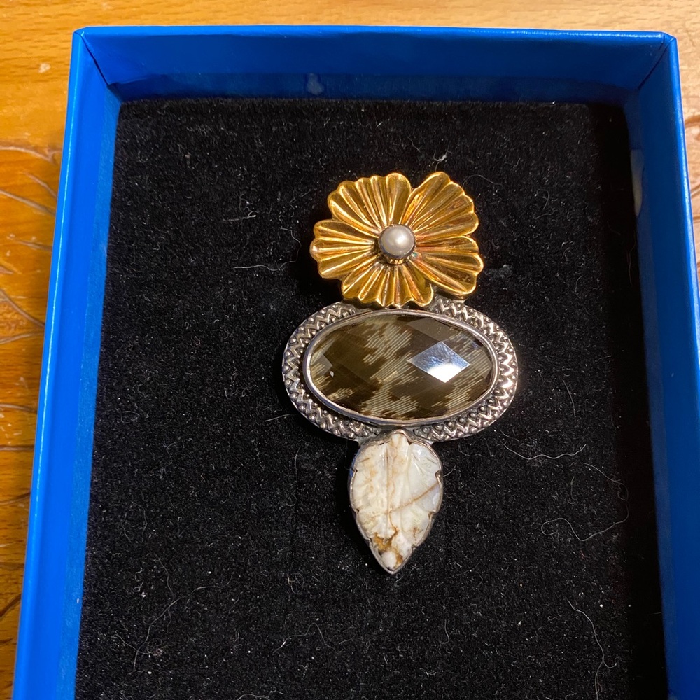 AKR designer Sterling/Copper pendant/brooch with Pearl and Agate with Leaf